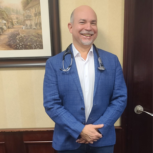 Dr Orlando Suarez